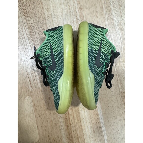Nike Kobe 10 Vino Green Low Top Sneakers Lace Up 726069 333 Toddler Size 9C - Picture 5 of 8